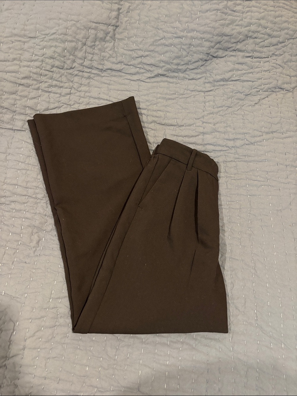 Abercrombie & Fitch Women’s Dark Black Pleated Dress Pants